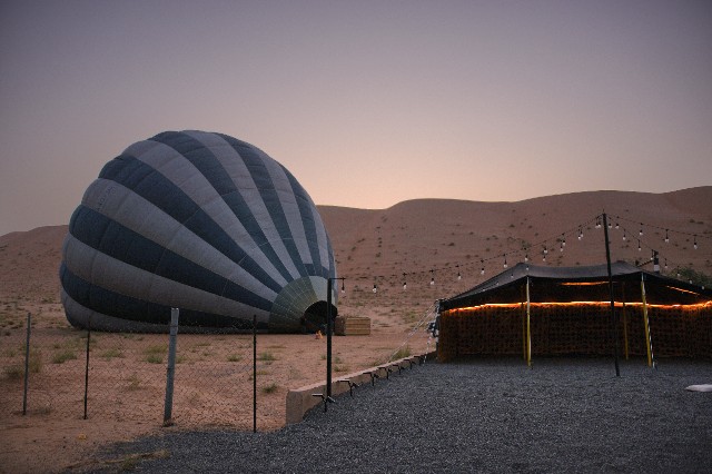 [Hot Air Balloon Tour – Part 2] Oman’s New Must-See Attraction! Soaring Over the Vast Desert in a Hot Air Balloon [Hidden Gems of Arabia]