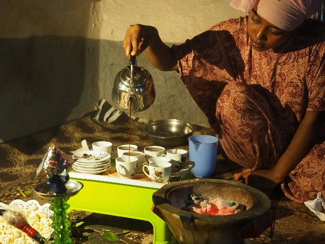 Experiencing a Traditional Ethiopian Coffee Ceremony in Harar