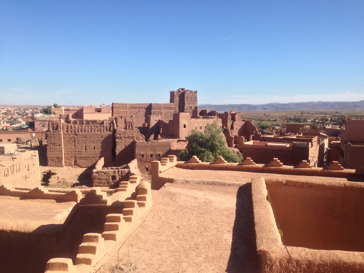 Ouarzazate: Experience the Timeless Charm of Morocco at Kasbah Taourirt and the Cinema Museum – Discover the Deep Maghreb Culture in Ouarzazate, the Gateway to the Desert – Morocco Travel