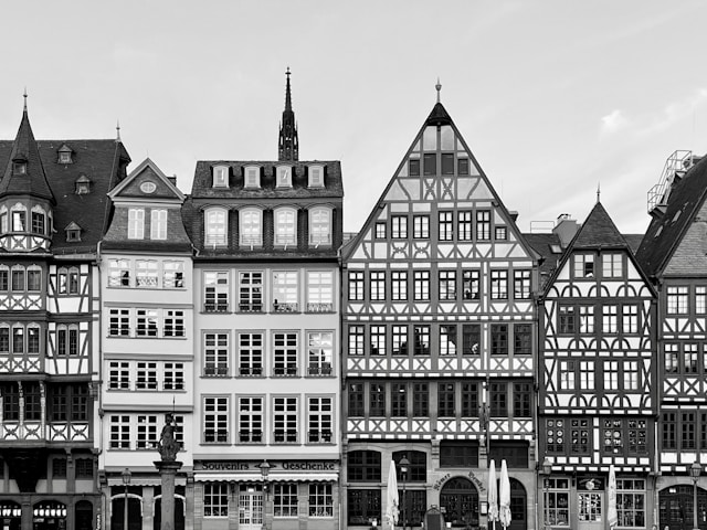 Frankfurt Transfer Guide: Best Things to Do Based on Your Layover Duration